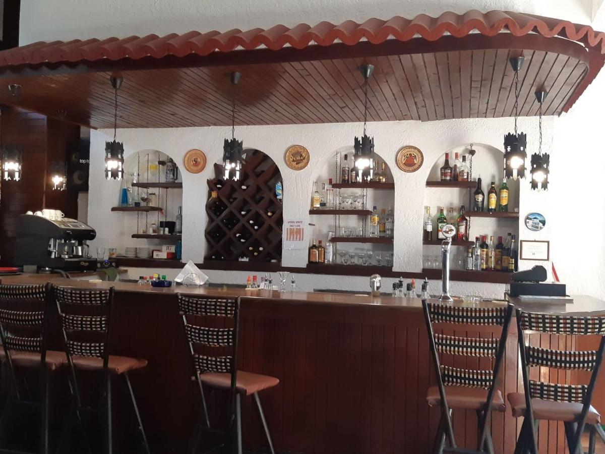 Oasis Hotel Bungalows Rhodes 아판토우 외부 사진